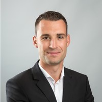 Jann Rüeger Email