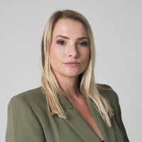 Anna Janik Email