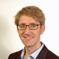 Simon Pelz Email