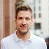 Daniel Schröder Email