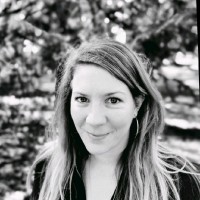 Emilie Viret Email