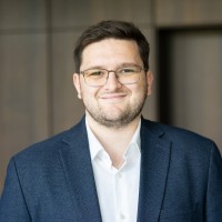 Kevinjeorjios Pellumbi Email & Phone Number