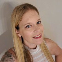 Ellen Schneider Email & Phone Number