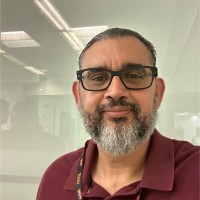 Julio Llanos Email