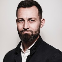Simon Springer Email