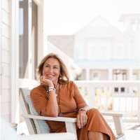 Watersound Real Estate Employee Judy Jones's profile photo