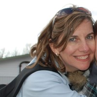 Caroline Lacombe Email
