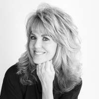 INgrid Design Employee Rhonda Harshfield's profile photo