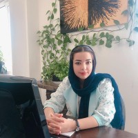 Cedar Holding Employee Faride Vakili's profile photo