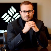 Matthias Loesche Email