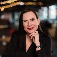 Kitty Campbell Email & Phone Number