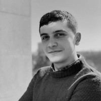 Slate Employee Harutyun Kloyan's profile photo