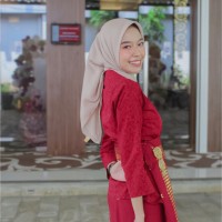 Bunga Putri Email