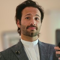 Jonathan Fox Email & Phone Number