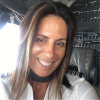 American Airlines Employee Kim Graff's profile photo