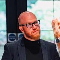 Chris Burke Email