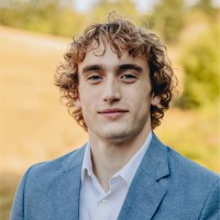 Oswego Lake Country Club Employee Henry Sturges's profile photo