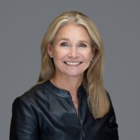 Omnicom Media Group UK Employee Nicki Hare's profile photo