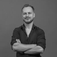 Andrew Snigur Email