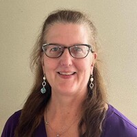 Joanne Holmes Email & Phone Number