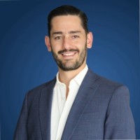 Global Wealth Employee Mauro Obregón Garza's profile photo