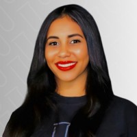 Labs Employee Maya Davis's profile photo