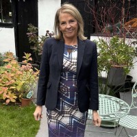 Deborah Thomas Email