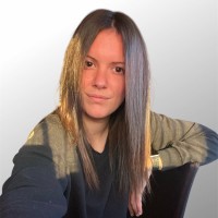 Martina Guarda Email