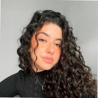 Kosmo Studio Employee Rafaella Moura's profile photo