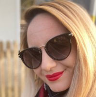Dive Bar & Grill Employee Caliopi Mitroi's profile photo