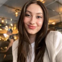 GÜL ECZA DEPOSU Employee Buse Karagöz's profile photo