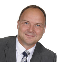 Bas Hessels Email