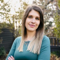 Anya Henriod Email & Phone Number