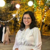 Vrunda Thakurdesai Email