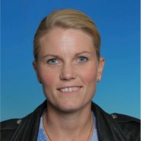 Anja Pelle Email
