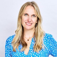 Kroo Bank Employee Veronika Lovett's profile photo