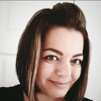 Anna Bartnik Email