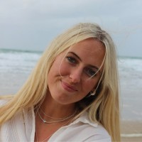 Freya Lillywhite Email