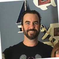 Pacific Edge Wine & Spirits Employee Lee Douglas's profile photo