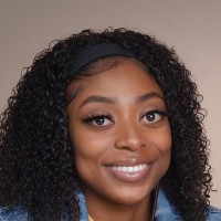 Deja Thomas Email
