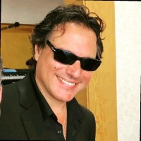 Tomplay Employee Peter Deneff's profile photo