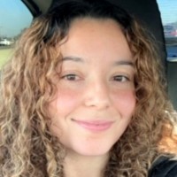 Valley MRI & Radiology Inc. Employee Andrea Eusebio's profile photo