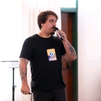Caique Ribeiro Rodrigues Email