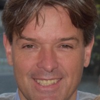 Lars van Dorst Email