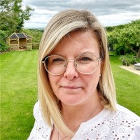 Qualification Check Employee Rachel Whales's profile photo