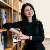 Kateryna Avramenko Email