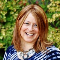 Lori Perlstadt Email & Phone Number