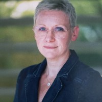 Nadege Quedillac Email