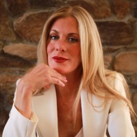 Laura Burkett Email