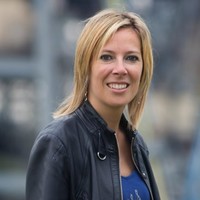 Debby Hoste Email